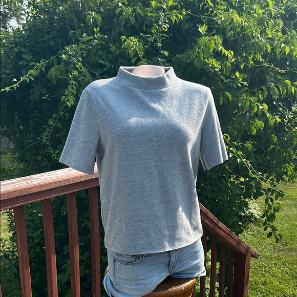 Zara Gray Boxy Short Sleeve Mandarin Collar Shirt Sz Large- Soft and Cozy - Picture 1 of 6